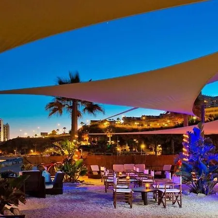 Centro Castillo San Luis Apartment Estepona