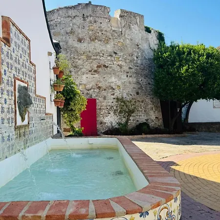 Centro Castillo San Luis アパート