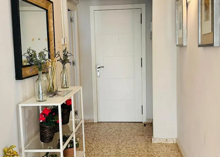 Centro Castillo San Luis * إِستيبونا