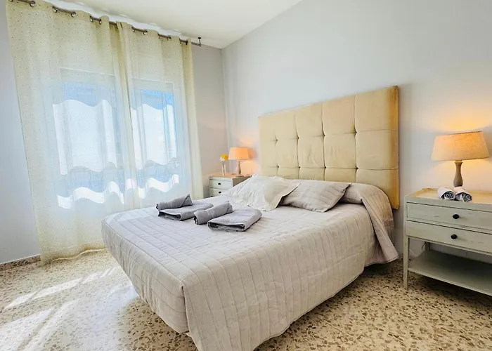 Centro Castillo San Luis * Estepona